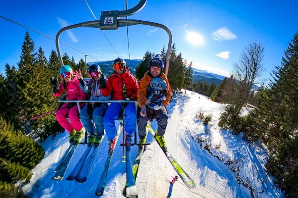 V uplynulé sezoně u nás lyžovalo 73 tisíc lyžařů