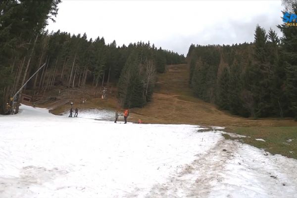 Lyžujeme na Spodní Šanci za poloviční cenu skipasů